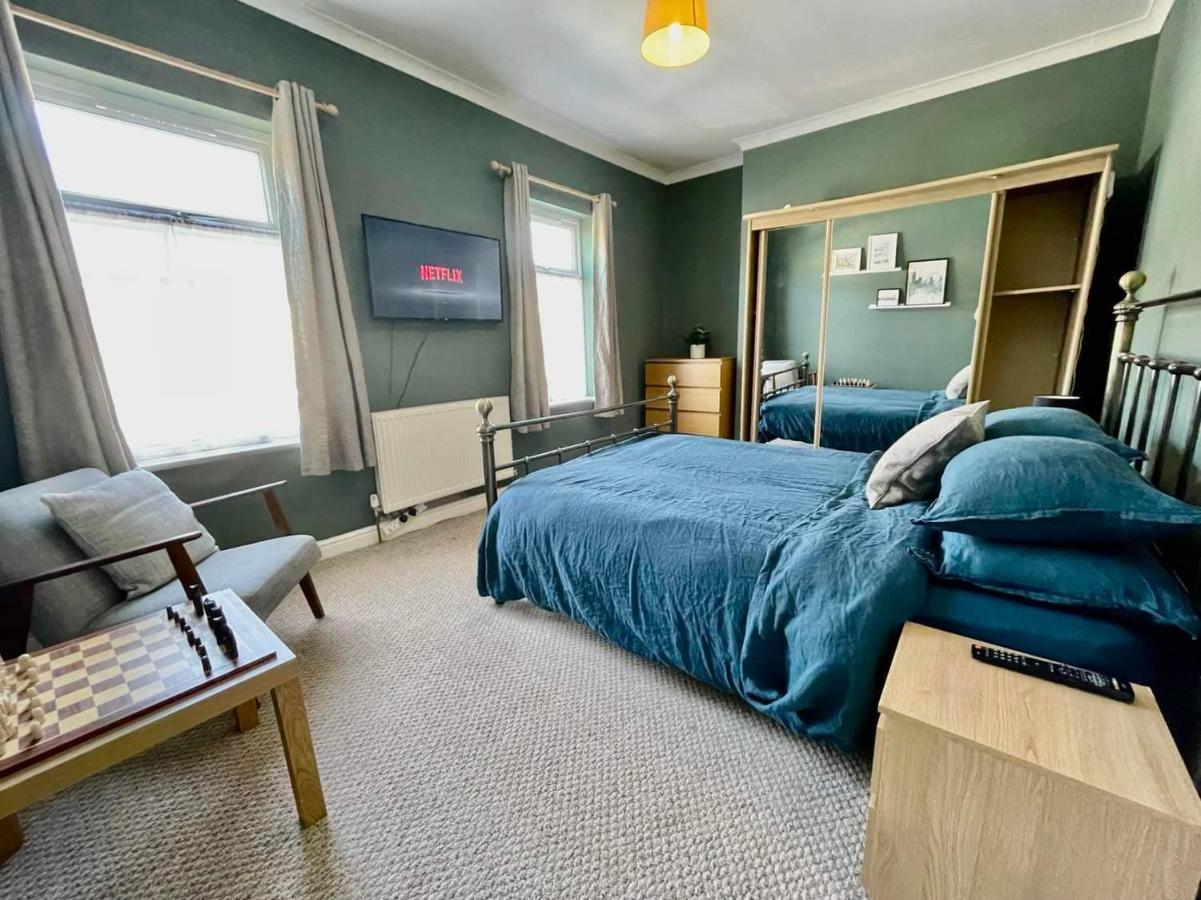 Spacious 3 Bedroom Retreat For Professionals Kingston upon Hull Exterior photo